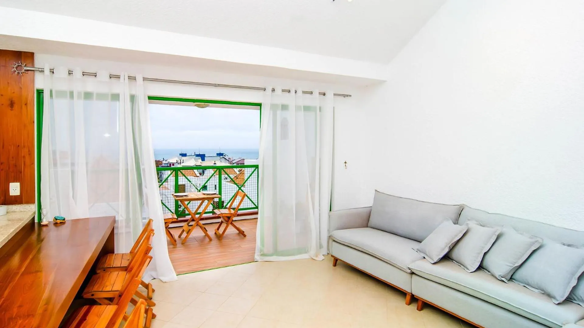 Duplex Vista Mar Na Praia Brava Yf7387 location